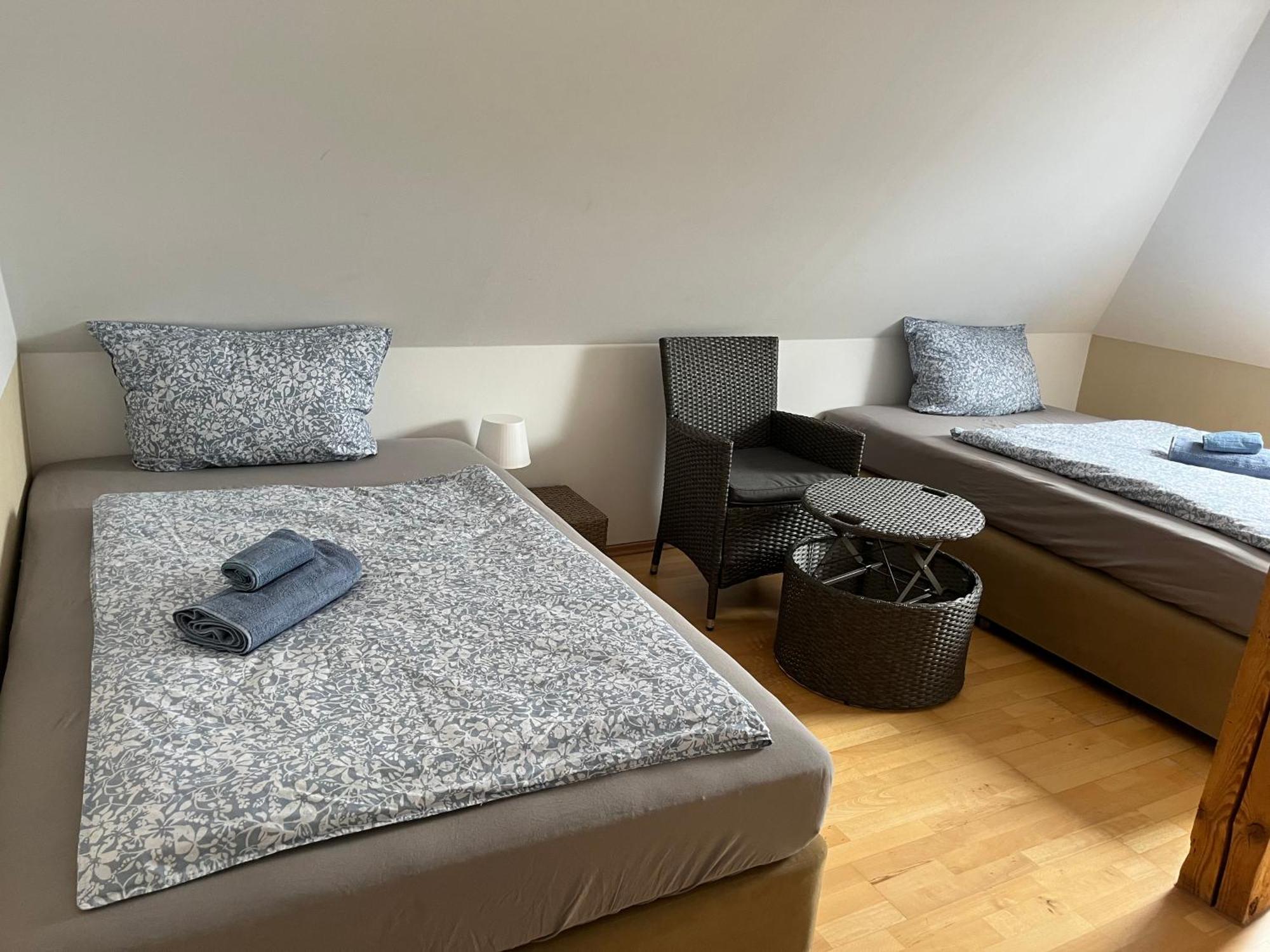 Doppelzimmer-Bad-Kuehlschrank-Tv-19 Meine Εξωτερικό φωτογραφία